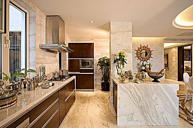 Switch《蝙蝠侠阿卡姆三部曲》卡带只有一款游戏